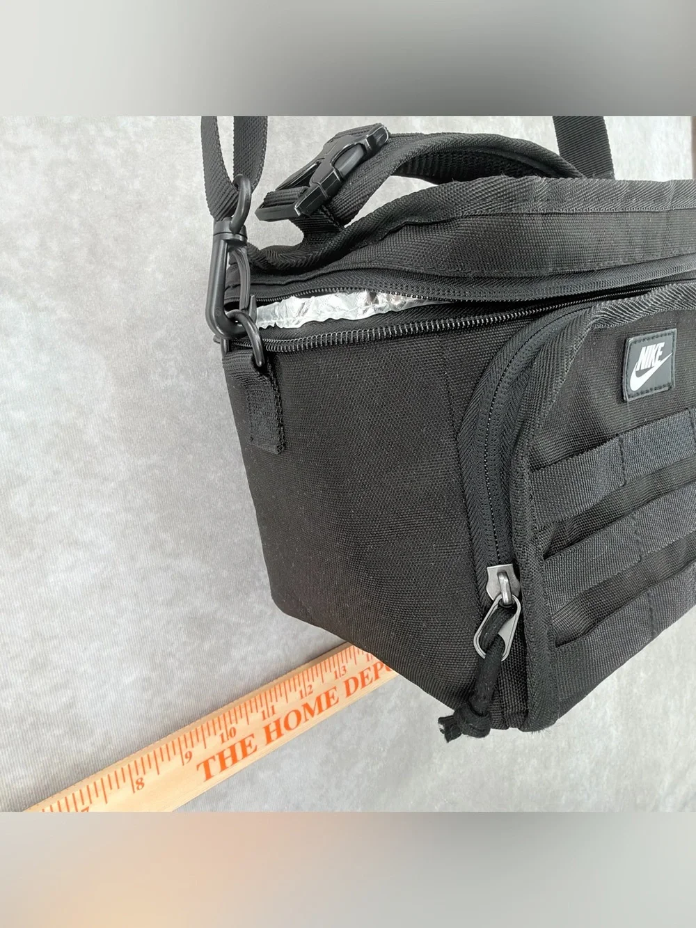 Nike Black Shoulder Cooler Crossbody Bag